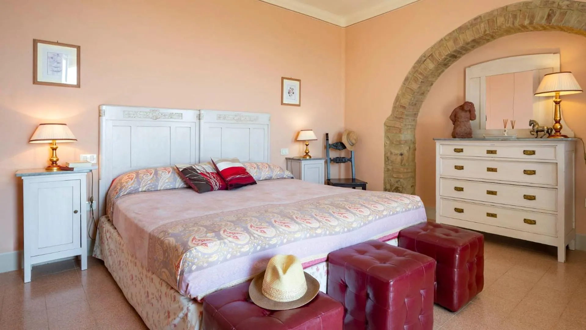 Tenuta Il Sassone - Wine&Food Massa Marittima 0*,