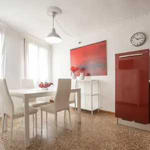 Santa Maria Formosa Terrace R&r , Venice Italy