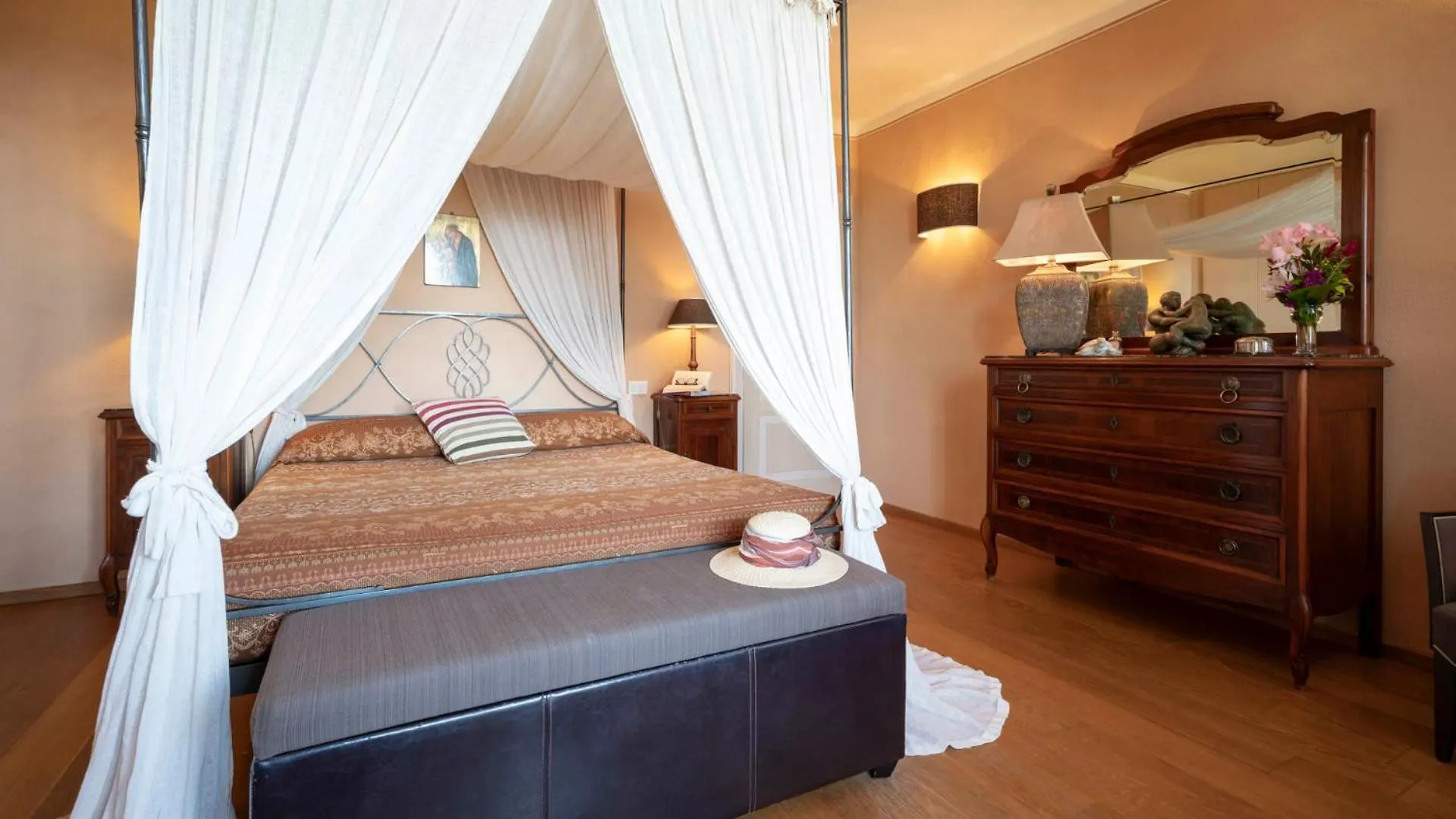 Country house Tenuta Il Sassone - Wine&Food Massa Marittima Italy